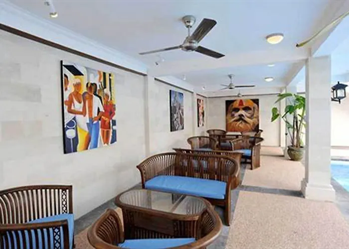 Aquarius Hotel 3*